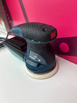 Lijadora Excentrica BOSCH GEX 125-1 AE (250W)