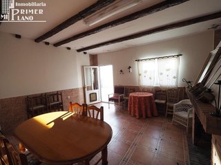 Local comercial en venta en Tomelloso