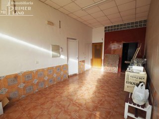 Local comercial en venta en Tomelloso