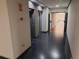 Oficina en venta en Cabanillas del Campo