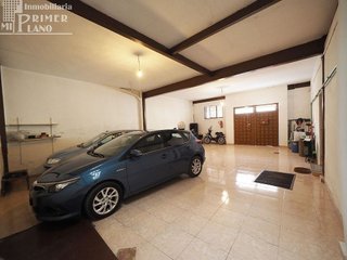 Edificio en venta en Tomelloso