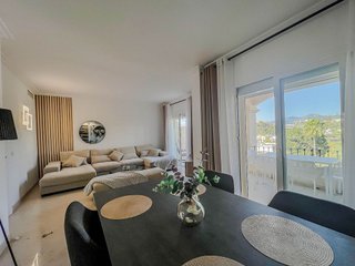 Dúplex en venta en La Quinta en Benahavís
