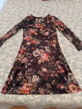 Vestido floral invierno