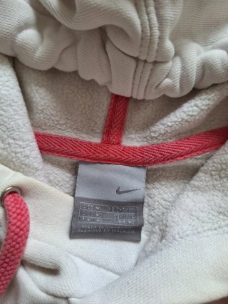 Sudadera Nike Y2K con pedrería