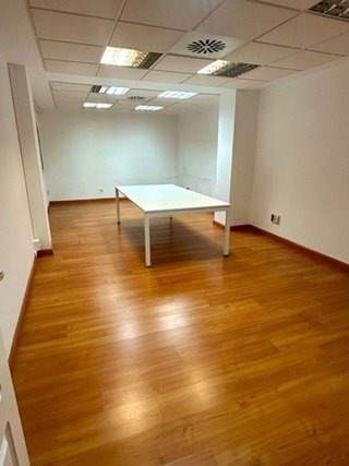 Oficina en alquiler en Paseo Independencia en Zaragoza