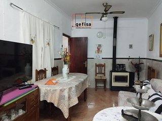 Casa adosada en venta en Barrio de Cachiporro en Valdepeñas