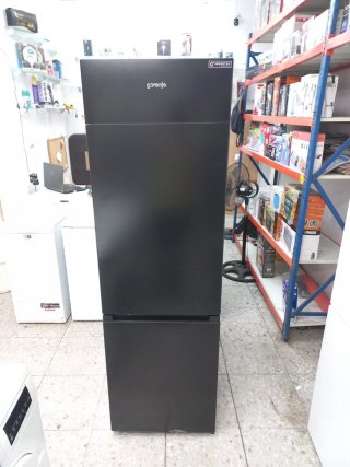 Nevera nueva con tara ,1.80m x 54cm