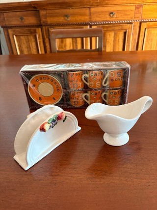 Set Tazzine Vintage, Salsiera e Portatovaglioli