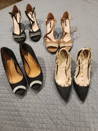 Lote de 4 pares de zapatos de tacón