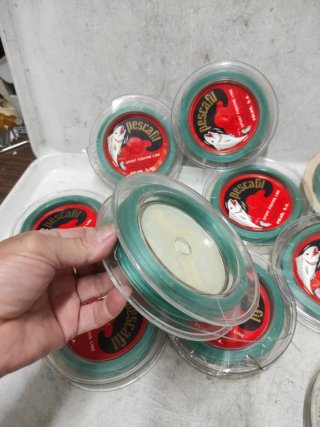 11 rollos de hilo de pescar de 100m y 0.7mm