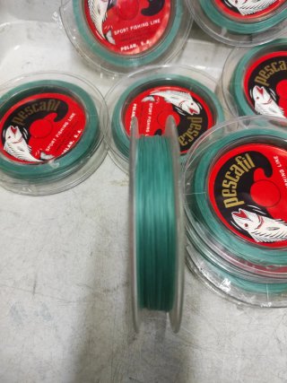 11 rollos de hilo de pescar de 100m y 0.7mm