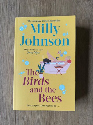 The Birds and the Bees - Milly Johnson (en Inglés)
