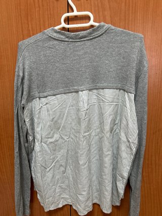 Jersey Bershka gris talla XS