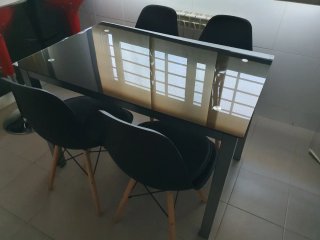 Tavolo da Salotto o Cucina Nero