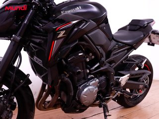 KAWASAKI Z 900