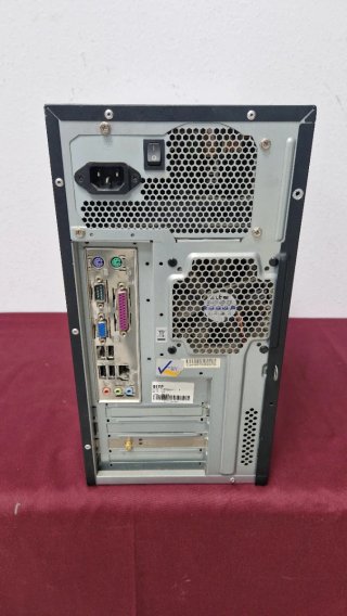 Torre PC BEEP placa base Giga GA-G31M-ES2L