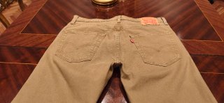 PANTALÓN LEVI'S 502, HOMBRE, COLOR ORO VIEJO, W32.