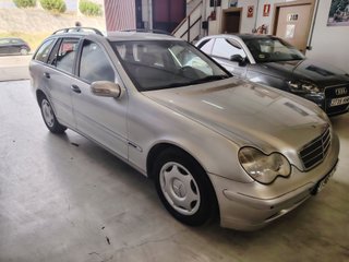Mercedes-Benz Clase C 2003