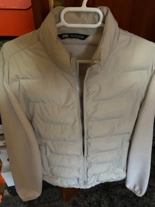 Zara Chaquetilla Beige
