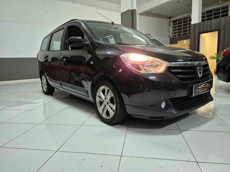 Dacia Lodgy 1.2 TCE Laureate 5pl. 2014