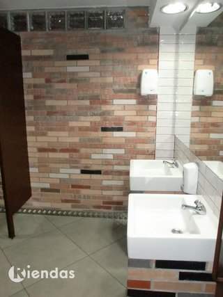 Local comercial en venta en Casco Histórico en Guadalajara