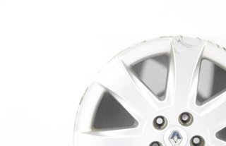 Renault 123595 llanta 8200065794 4504 2 vel satis