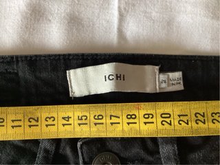Pantalón vaquero Ichi mujer negro elástico Campana