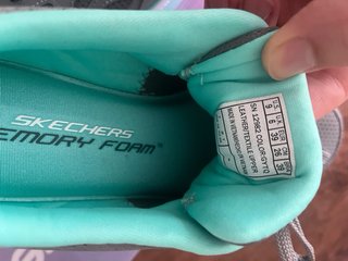 Zapatillas Skechers Grises y Turquesa dispar 38/39