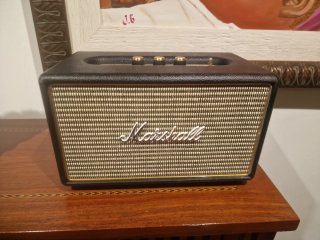 Altavoz Marshall Acton Negro y Beige