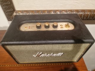 Altavoz Marshall Acton Negro y Beige