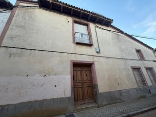 Casa pareada en venta en Meneses de Campos