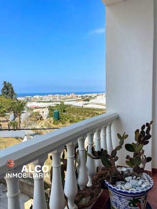 Chalet en venta en Urbanización Santa Rosa en Torrox