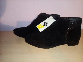 Botines negros talla 38