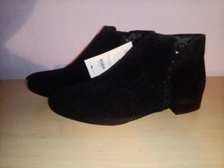 Botines negros talla 38