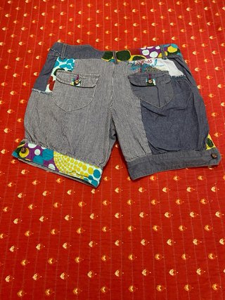 Pantalón corto Desigual Talla 38