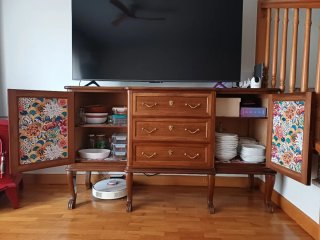 Mueble Aparador de Madera Maciza