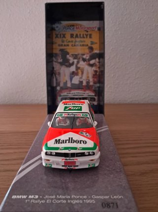 SCALEXTRIC BMW M3 E30 MARLBORO FLY PONCE