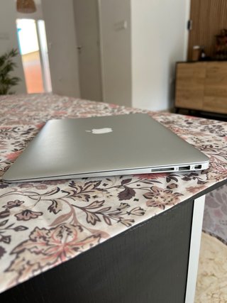 MacBook Air 13” Plata - Piezas/Reparar