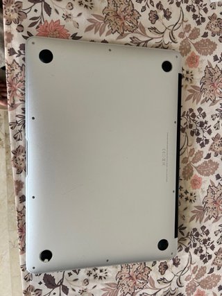 MacBook Air 13” Plata - Piezas/Reparar