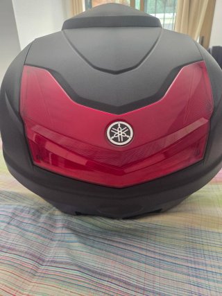 Portaequipajes y Baúl Top Case Yamaha