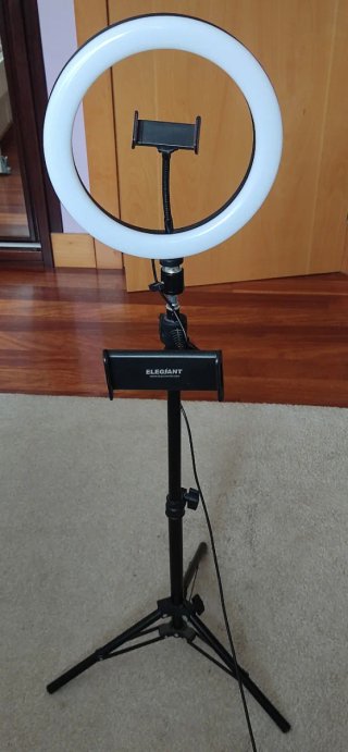 Aro de luz ELEGANT con trípode