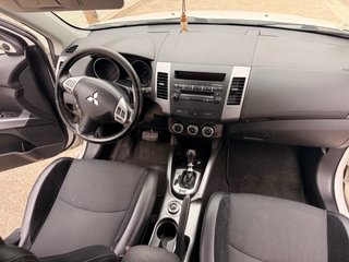 Mitsubishi Outlander 2009