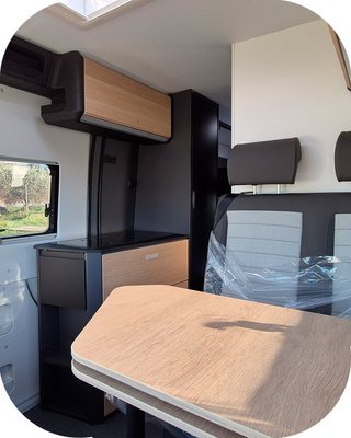 ALQUILER CAMPER 4 Adria Twin