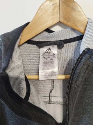 Chaqueta Adidas gris con capucha talla L