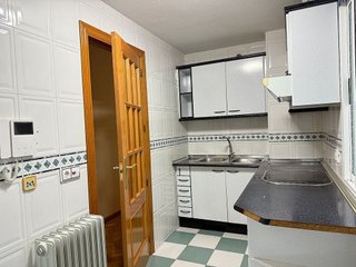 Piso en venta en El Torreón - Los Ángeles - El Pilar en Ciudad Real
