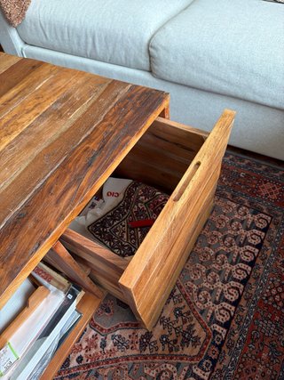 Mesa de centro de madera rústica