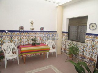 Chalet en venta en Los Llanos - Av. de los Estudiantes en Valdepeñas