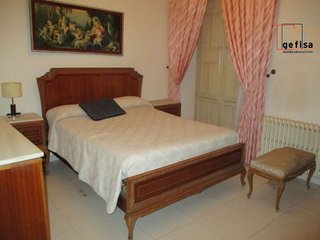 Casa adosada en venta en Centro en Valdepeñas