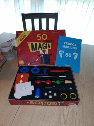 Juego 50 Trucos de Magia Folomír