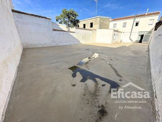 Chalet en venta en Tomelloso